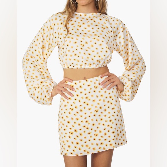 NWT WeWoreWhat Mini Slip Skirt In Ivory Multi - Picture 7 of 8